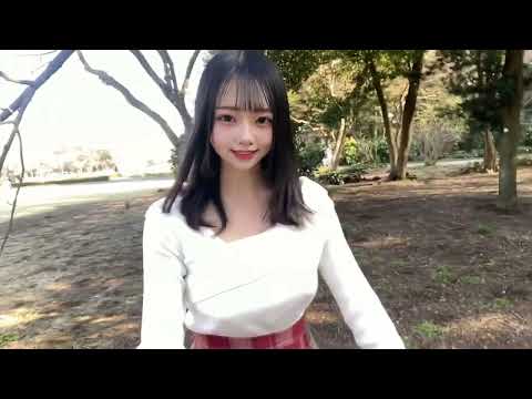 【ノーブラ散歩】公園でバレないように…