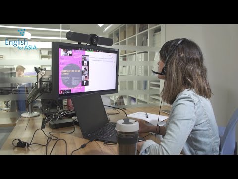 How to teach online: e-teaching training workshops for English teachers