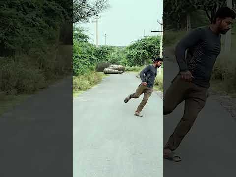 Giant Anaconda vs. T-Rex: Who Wins?4