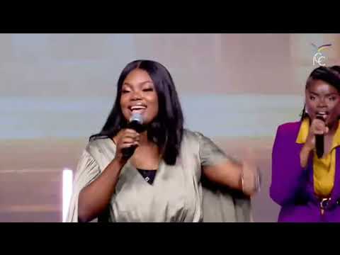 DEBORAH LUKALU - YOU DESERVE & TU M'AIMES ENCORE À LA CITÉ ROYALE "ICC PARIS"