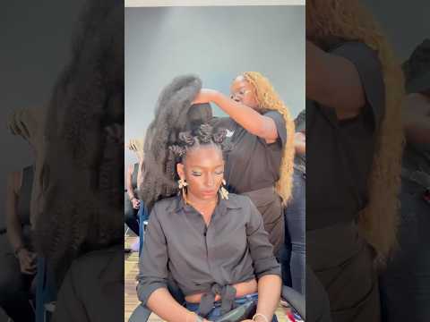 Another look on the spot for AFS 2025🤌🏾🥰🔥 #fashionshow #model #modellife #bts  #hairstylistlife