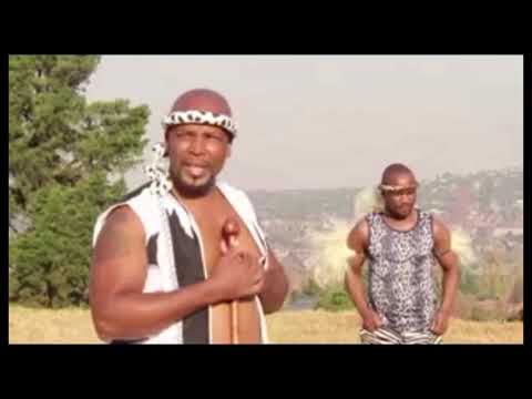 Amankonyane - Siyasukelwa (Official Music Video)