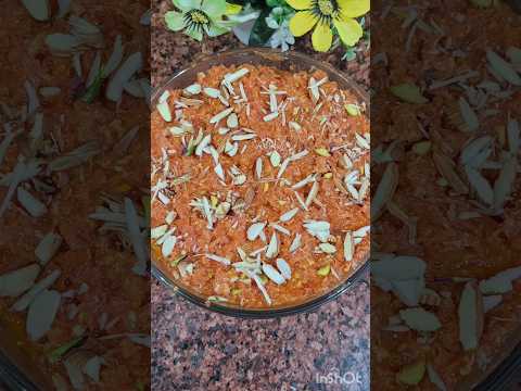 Tasty gajar ka halwa #trending #food #easyrecipe #cook#viralshort #foodiecook #recipe #gajarkahalwa