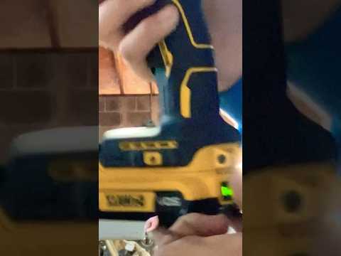 Dcf860 vs dcf840 #subscribe #tools4life #beautifultools #tools #dewalt #shorts