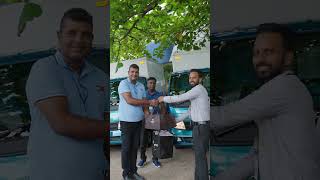 නවීන TATA ACE රථ පෙළක් කූඹියෝ ඩිලිවරි ආයතනය වෙත පිරිනැමීම පසුගියදා  DIMO ආයතනය හරහා සිදු කෙරිණි.