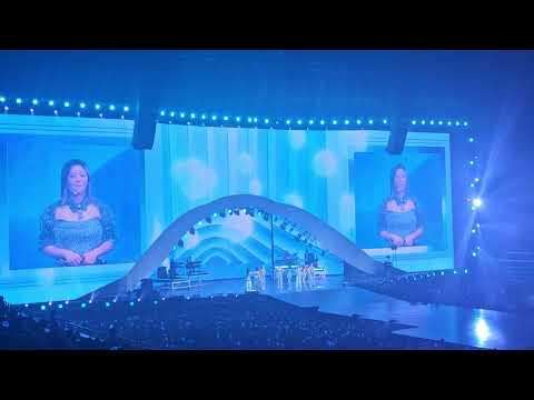 What is Love - Twice Ready to be in Singapore