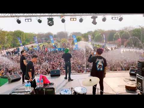 NJ-ဒဿ (Live performance)