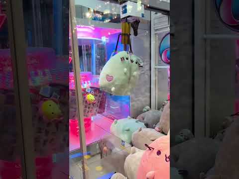 Walkin out winning 👊#timezone #arcade #clawmachine #arcadeaddict #arcadelife
