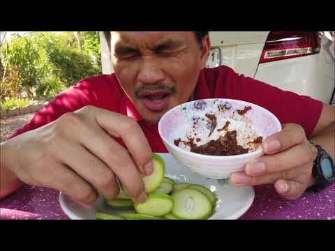 กินมะม่วงกับปลาร้า โอ้วอร่อยลืมบ้านเลขที่ | มะม่วงกับปลาร้า | มะม่วงแจ่วปลาร้า เด้อครับ