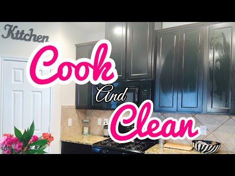 COOK BREAKFAST & CLEAN WITH ME |  CLEANING MOTIVATION | EASY BREAKFAST IDEA