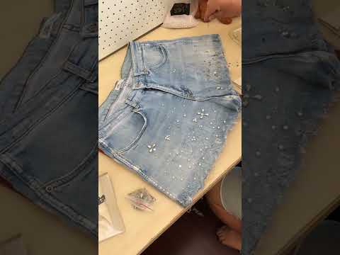 Who Knew Old Jeans Could Do THIS?! #diy#handmade