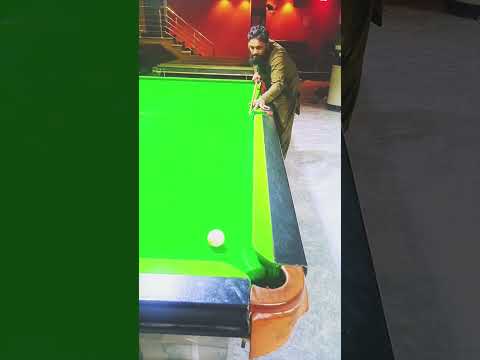 #trickshots #snooker #flukes at #snookergame #8ballpool #bowlingcenter #billiard #pool1 #snookerplay