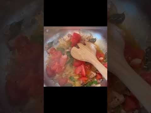 முட்டை குழம்பு மிக சுவையாக செய்வது எப்படி | Sourashtra Style Egg Curry | Egg Kuzhambu.