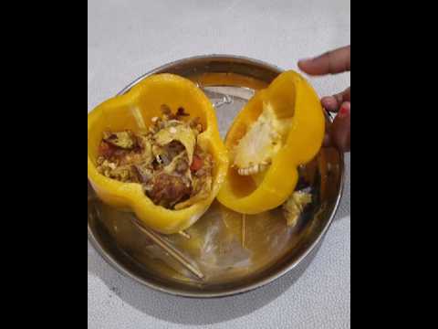 #indiatoqatar# capsicum 🫑 with egg#travel# homemade food# snacks # savingmoneytips