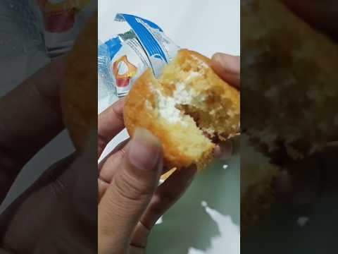 yummy cupcake under rupee 5/- #cakelover #foodie #ytshorts #shorts