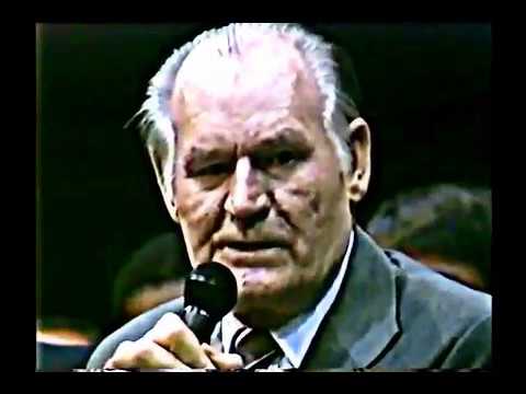 Harison Price at the 82nd General assembly 1987