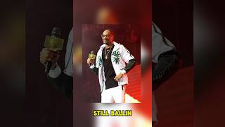 How Snoop Dogg Spends $150M#shorts