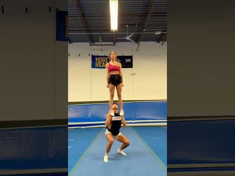 SHE WAS SO SCARED😳 #shorts #cheerleading #cheer #stunting