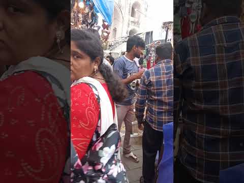 charminar k pas traffic police ki halchal