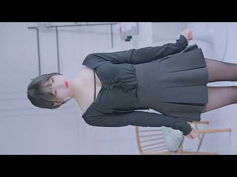 4K 세로룩북 후방주의 검스신는 뒷태 룩북 Ai 실사 ❤️ Underwear lingerie 란제리 Lookbook 스타킹 언더웨어 직캠 레전드 모델 희솔