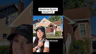 Analyzing this house to flip using the 70% rule #flippinghouses #realestate #houseflipper