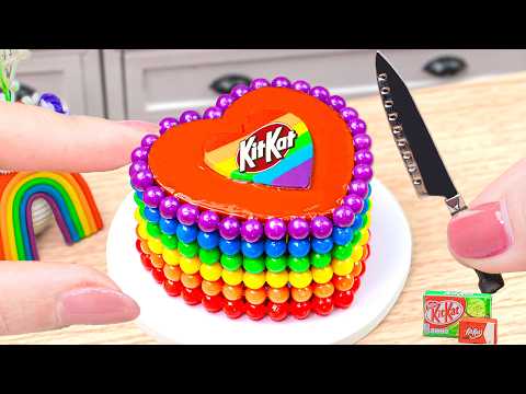 Rainbow KitKat Heart Cake Recipe 🌈🌈 | Satisfying Candy Cutting Challenge ❤️Sam Cakes