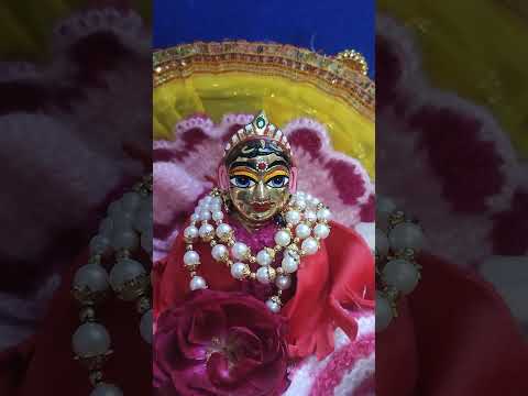 Radha rani humey bhi #short #ytshort #shortvideo #radhakrishna