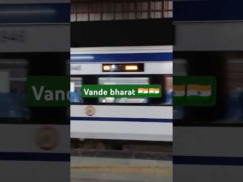 Vande bharat express/maa tuzhe salam #shorts #viralshort #trending