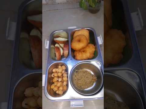 Lunchbox|#vada|#pachadi|#apple|#SparklewithShorts|#fillthetummy|#ytshorts|#shortsfeed