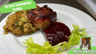 Delicious Soul Food Cornbread Dressing/ Thanksgiving  Stuffing/ Mattie's Kitchen