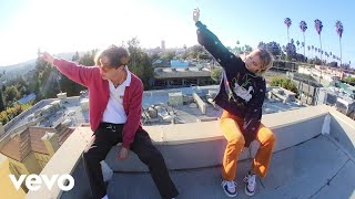 Claire Rosinkranz with ROLE MODEL - BeVerly Hills BoYfRiEnd [Remix] (Visualizer)