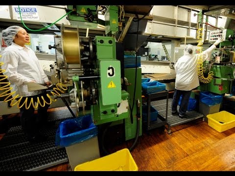 ALMOND ROCA Foil Wrappers in Real Time