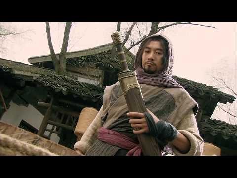 Kung Fu movie! The bully bullies the poor boy, but he is actually a Kung Fu master!