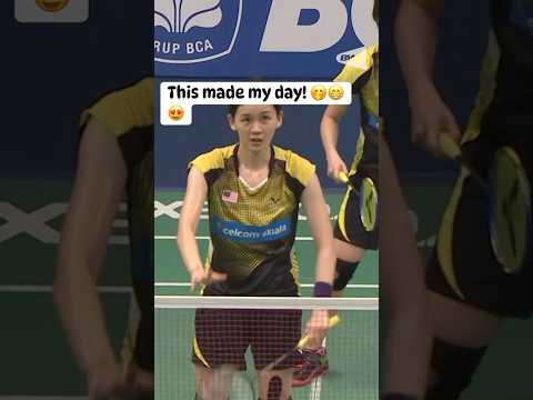 Unbelieveable save #badminton #badmintonhighlights