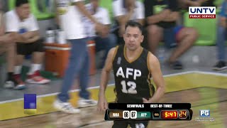 Lumongsod with a beautiful pass onto the baseline
