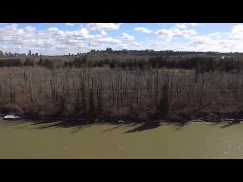 DJI Phantom 3 High Wind Test.