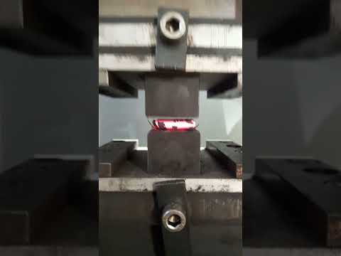 Red hot bearing ball vs hydraulic press #crush #forging #blacksmith