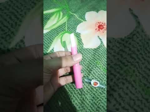 almost every Indian girl use this lipbalm || it cost only 10 rupees #shorts #lipbalm #india