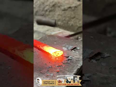 Forging KNIVES alone in the Cold Winter Mountains of Japan