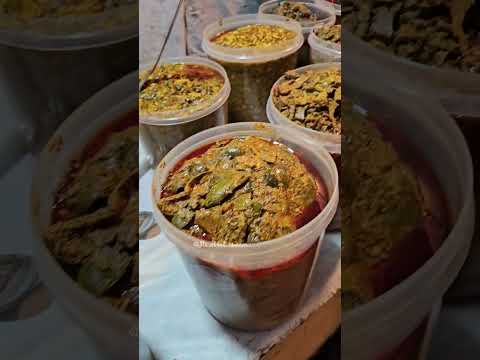 AVAKAI #avakai #pickle #achar #yummy #food #andhrapradesh #andhra #andhrafood #telugu #ruchi