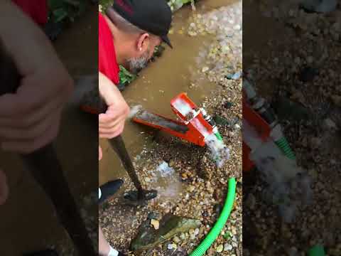 Unfortunately, gold sluicing is illegal here  #goldmining #goldpanning#ATV shaker