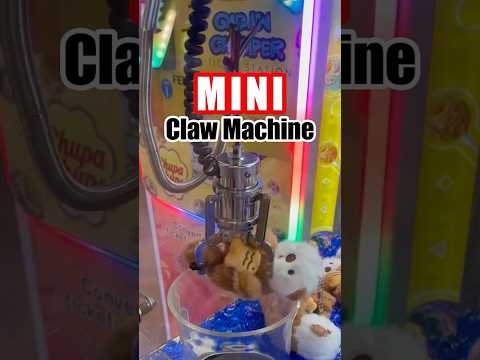 Mini claw, maximum cuteness! 💕🕹️ #clawmachine #clawmachinewin #arcade #arcadegames