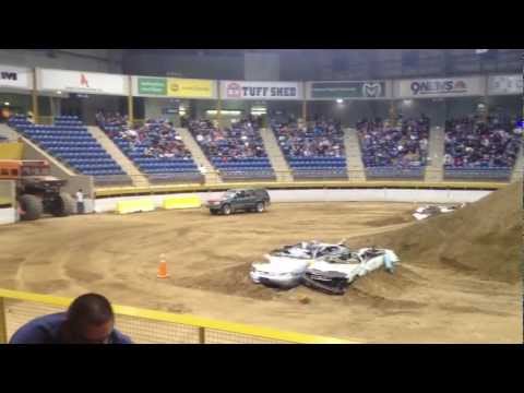 Stock Ford Explorer Gets Big Air On Huge Jumps In Denver, CO Tuff Truck Competition