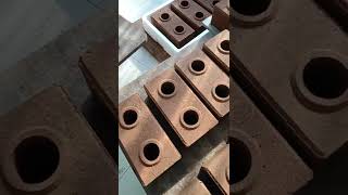 Compressed earth bricks interlocking clay brick