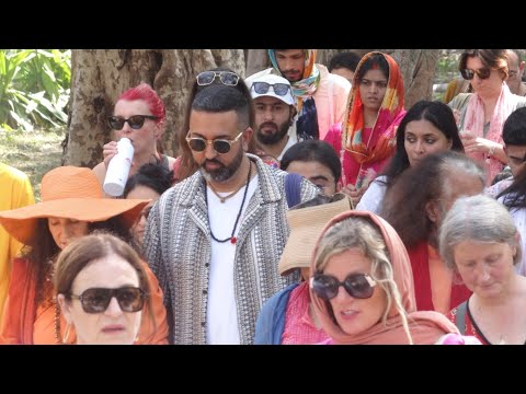 Radhika Das kirtan in Rishikesh. #rishikesh #newvideo #newmusic #trending #trendingvideo