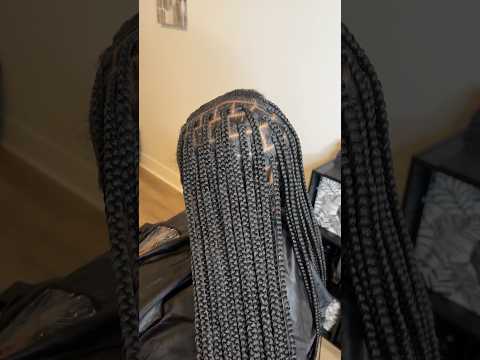 When I say I want knotless; THIS is what I mean 🎯😮‍💨🙌🏾 #braider  #knotlessbraids #howtobraid