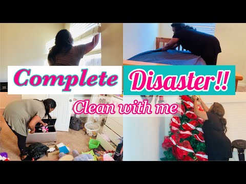 COMPLETE DISASTER CLEANING MOTIVATION | NEW YEAR CLEAN WITH ME | CHRISTMAS TAKEDOWN