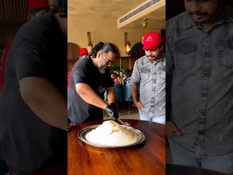 Fire on table 🔥😱😋 തീ പാറുന്ന ഭക്ഷണം Qahwa Restaurant | Salt Baked Meat | Kozhikode to you #shorts