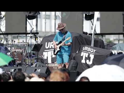 muzu - เข้ากันไม่ได้ at Fungthon Fest ณ โกดังเสริมสุข [Fancam 4K]