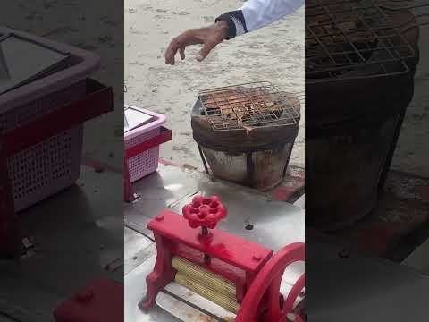 Squid Jerky or หมึกแห้ง (mʉ̀k hɛ̌ɛng) #driedsquid #asiansnacks #streetfoodthailand #หมึกแห้ง #huahin